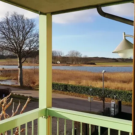 Mit Balkon Und Seeblick Im 1 Og Апарт-готель Sellin (Rugen)