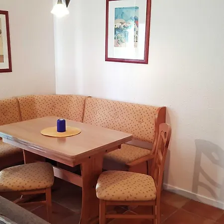 Hotel apartamentowy Mit Balkon Und Seeblick Im 1 Og 3*