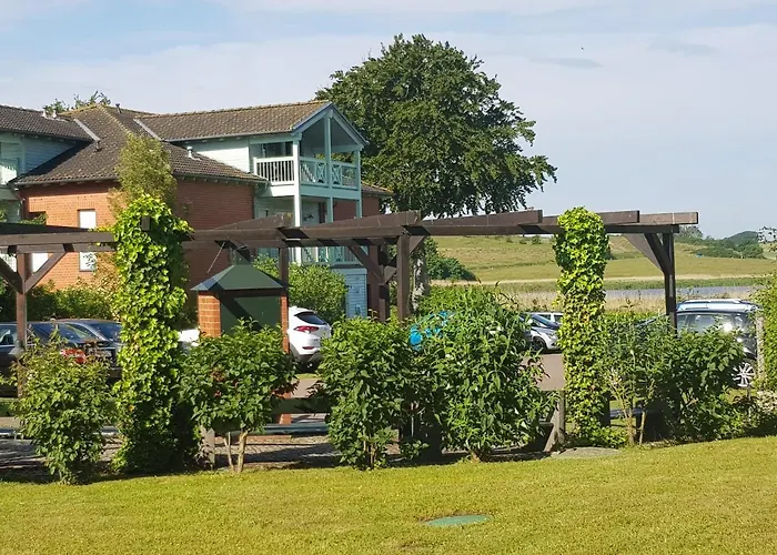 Mit Balkon Und Seeblick Im 1 Og Aparthotel