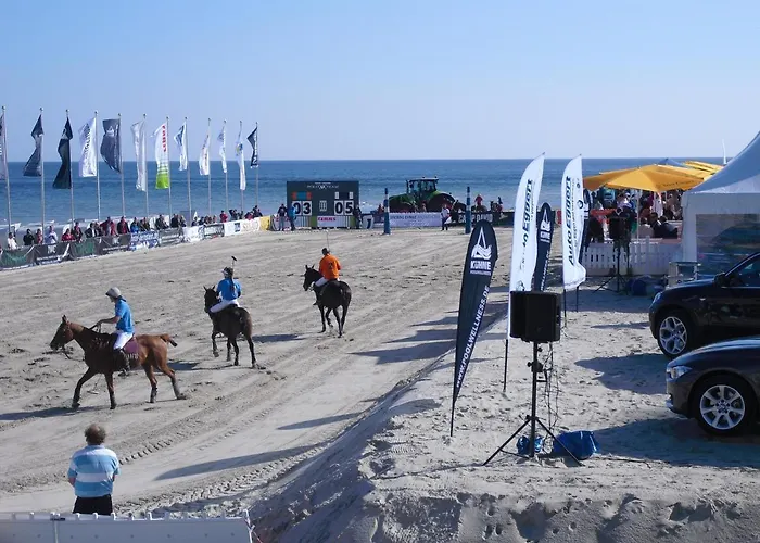 Mit Balkon Und Seeblick Im 1 Og Aparthotel Sellin (Rugen)